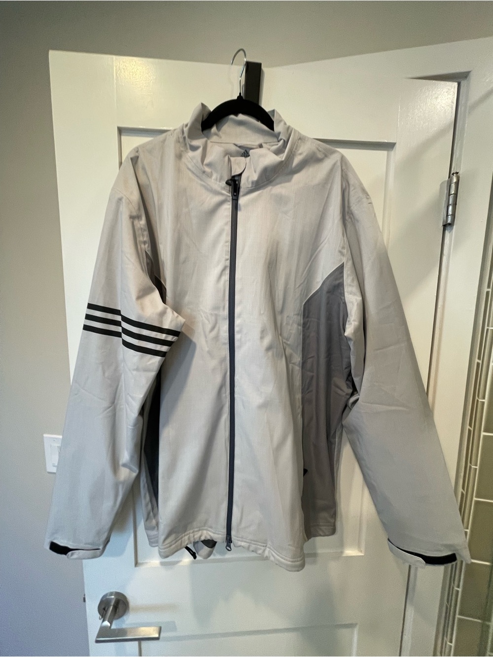 men’s Adidas Golf Jacket MINT Condition